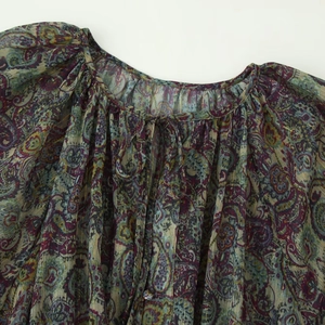 Damen Paisley-Bluse mit metallischen Goldfäden und farbenfrohen ethnischen Mustern