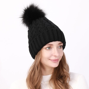 Unisex black chunky knit beanie with large pom-pom and warm fleece lining for winter