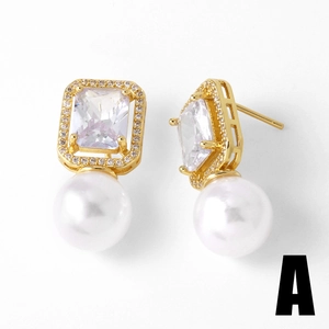 Elegant 18k gold plated pearl drop earrings with square zircon stud and halo design