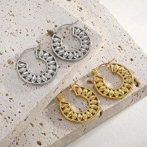 Hollow leaf pattern stainless steel hoop earrings in gold and silver finish set