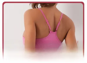 Nahaufnahme der rosafarbenen Sport-BHs mit Cross-Back-Design und Trägern