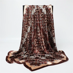 Écharpe Carrée À Imprimé Cachemire Satin Polyester Châle De Protection Solaire Vintage Boho Foulard Femmes Accessoires