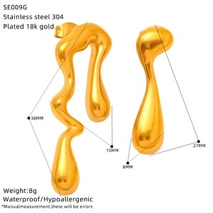 Detailed dimensions of 18k gold plated liquid metal earrings in 304 stainless steel