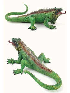 Detailed view of green iguana model with realistic scale texture and red dorsal spines