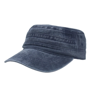 Berretto cadet classico in cotone lavato blu scuro con finitura vintage invecchiata