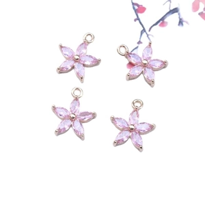Rosa fünfblättriger Blumenanhänger mit Zirkonia-Mikropavé in Roségold-Beschichtung DIY