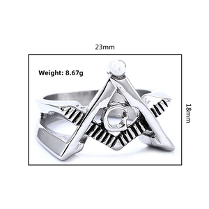 Detailed view of Masonic square and compass ring with size 10 and 8.67g weight specs