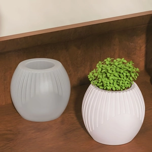 Vertical striped spherical silicone mold for DIY succulent pots and scented candle jars