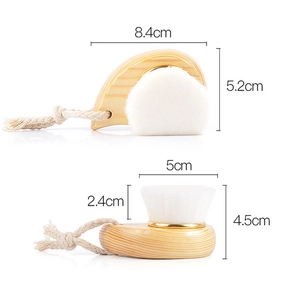 Detailed dimensions of a wooden facial brush with soft bristles and cotton lanyard