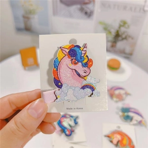 Fermaglio per capelli a forma di unicorno glitterato colorato per bambine
