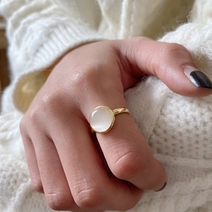 Minimalist S925 sterling silver cat eye stone ring with vintage gold finish for women