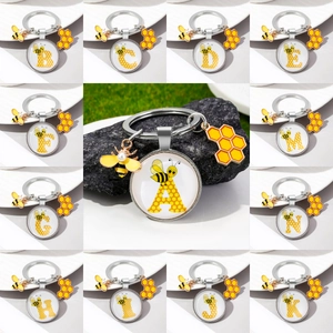 Bee Honeycomb Alphabet Initial Keychain Cute Enamel Metal Keyring With Faux Artificial Pearl Pendant For Women Girls Bag Charm