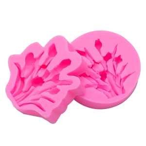 Pink tulip silicone mold set for fondant cake decorating and DIY scented aroma clay crafts