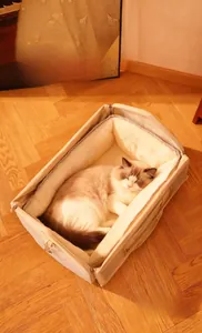 Plush interior detail of a warm pet carrier bag with soft lining for sleeping cats