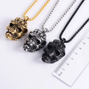 Three-color punk skull pendant in gold silver black stainless steel with size ruler