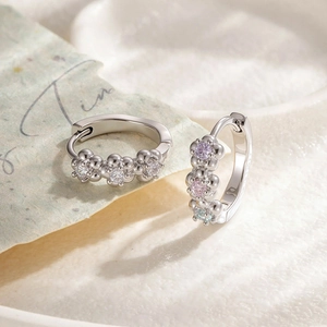 French Vintage Flower Huggie Earrings Micro-Set Cubic Zirconia Copper Sweet Jewelry For Women