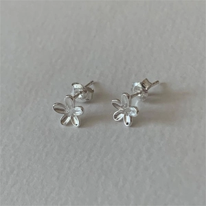 925 Sterling Silver Flower Stud Earrings Small Mini Simple Minimalist Korean Style Elegant Jewelry For Women