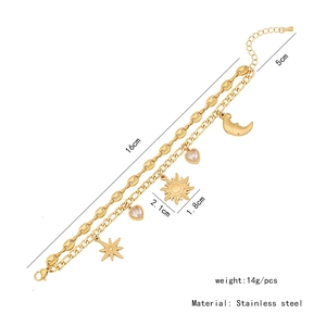 Detailansicht des goldenen doppellagigen Stern-Mond-Armbands mit Maßangaben in cm