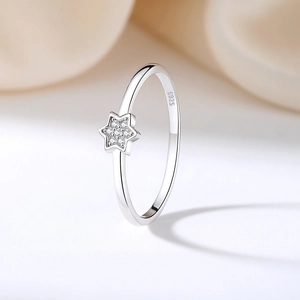 Elegant S925 sterling silver star ring featuring micro-pave cubic zirconia stones