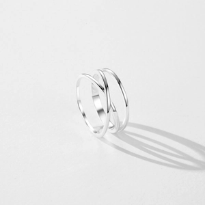 Minimalist S925 sterling silver multi-layer crossover ring with high-polished metal finish