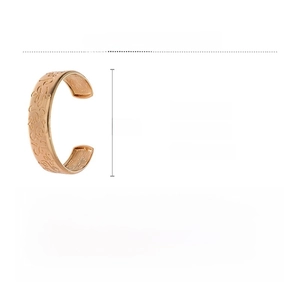 Detailed size and weight specs for vintage C-shaped oval bangle with relief pattern