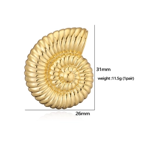 Detailed view of golden nautilus earrings with 31mm height and 26mm width measurements