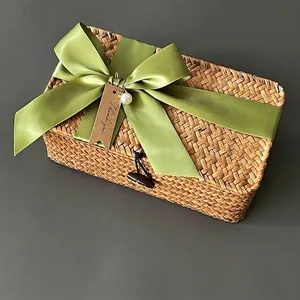 Seagrass Woven Storage Basket Handcrafted Rectangular Gift Box With Lid Ribbon Bow Artificial Pearl Decor For Wedding Party