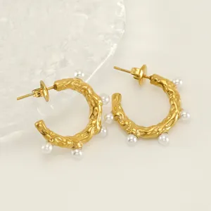Boucles D'oreilles Créoles En Forme De C Plaqué Or 18K Acier Inoxydable Avec Künstliche Perle Texture De Lave Style Français