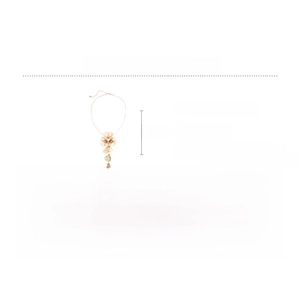 Detailed specs of hollow floral necklace with rhinestones and 50cm adjustable chain