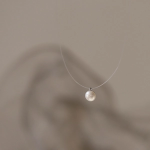 Minimalist single pearl pendant necklace with invisible fish line and titanium steel clasp