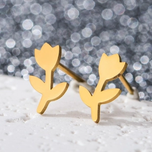 Macro shot of 18K gold plated stainless steel tulip earrings with metallic luster
