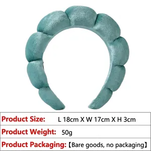 Detailed size specifications of the velvet cloud headband showing 18x17x3cm dimensions
