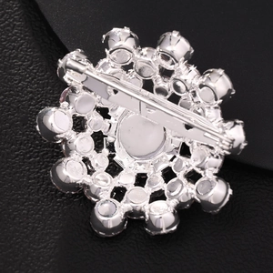Sparkling crystal silver round brooch pin for suits with high-quality metal finish