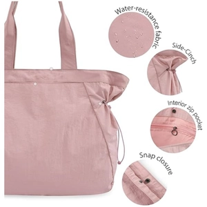 Bolso tote de nailon rosa impermeable con cordón lateral y bolsillo interior