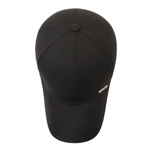 Classic black cotton baseball cap for men with side metal plaque and adjustable peak