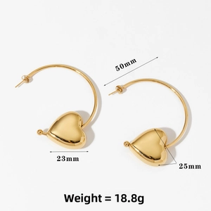 Detailed size specifications for gold C-shaped hoop earrings with hollow heart pendants