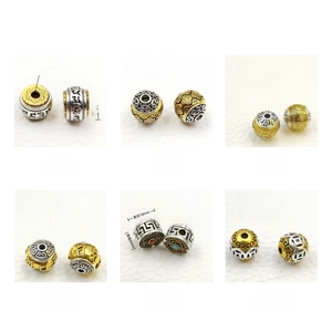 Détails des perles d'espacement mantra plaquées argent et or avec gravures variées