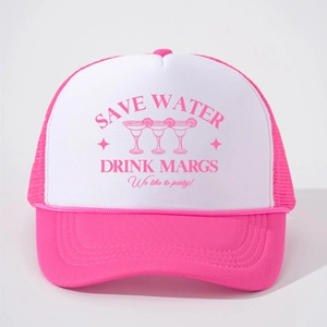 Cappellino trucker rosa e bianco con scritta Save Water Drink Margs e grafica di bicchiere