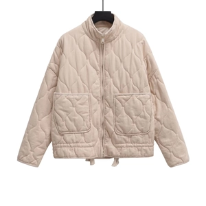 Giacca trapuntata in cotone lavato beige con collo alto e doppie tasche a toppa