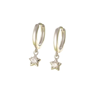 Boucles d'oreilles créoles dorées avec pendentif étoile et oxyde de zirconium brillant