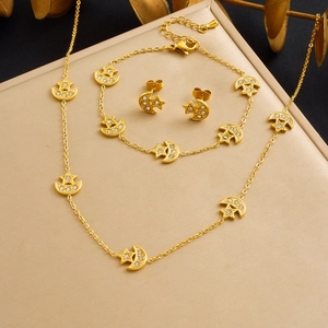 Collier Bracelet Et Boucles D'oreilles Puces Rhinestone Soleil Lune Étoile Acier Inoxydable Plaqué Or Minimaliste Femmes