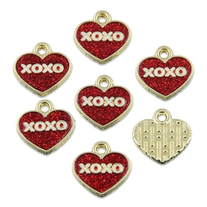 Detailed view of red glitter heart charms with XOXO text and golden textured back