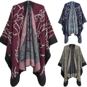 Women's Vintage Geometric Totem Jacquard Shawl Wrap Autumn Winter Warm Acrylic Knit Poncho Cape With Tassels Travel Apparel