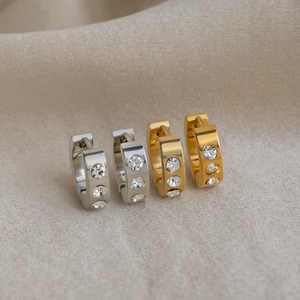 Ensemble de boucles d'oreilles créoles en acier inoxydable doré et argenté avec trois zircons