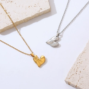 Stereoscopic Heart Pendant Necklace Irregular Design Stainless Steel 18K Gold Plated Fashion Jewelry Accessories Women
