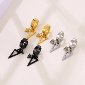 Stainless Steel Geometrische Dreieck Kegel Creolen Punk Spike Anhänger Schmuck Für Männer Und Frauen