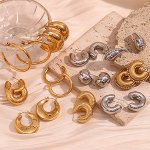 Boucles d'oreilles pendantes géométriques en acier plaqué or 18 carats pour femme