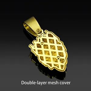 Hip hop lion crown gold pendant with double-layered mesh back and Cuban chain link
