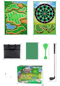 Detalle del juego de alfombrillas de golf de doble cara con palo, bolas y dimensiones