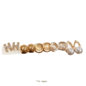 Eleganter goldener Haarclip mit HH-Kristalllogo, Opalring und großen weißen Kunstperlen